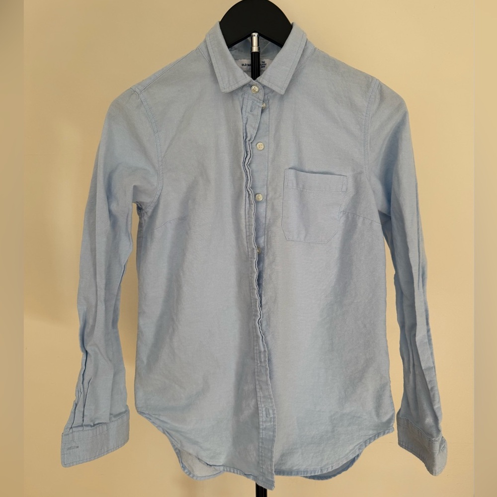 Old Navy Women’s Button Down Shirt